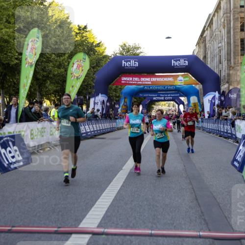 01.09.2024 - BARMER Alsterlauf Kathrin Stürmer Photography http://msf.ph/oto/6971762 01.09.2024 10:15:09 Ziel 3544, 3765, 2258, 2414, 3336, 3415, 4422, 5019, 8015, 8150, 8400 meine-sportfotos.de