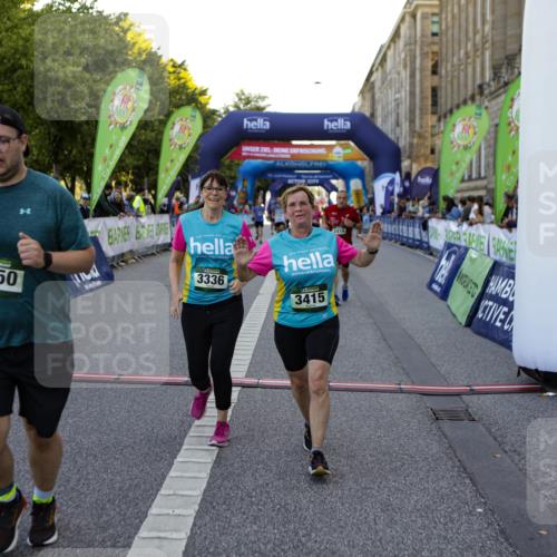 01.09.2024 - BARMER Alsterlauf Kathrin Stürmer Photography http://msf.ph/oto/6971770 01.09.2024 10:15:12 Ziel 3544, 3765, 5115, 2258, 2414, 3336, 3415, 4422, 5019, 8015, 8150 meine-sportfotos.de