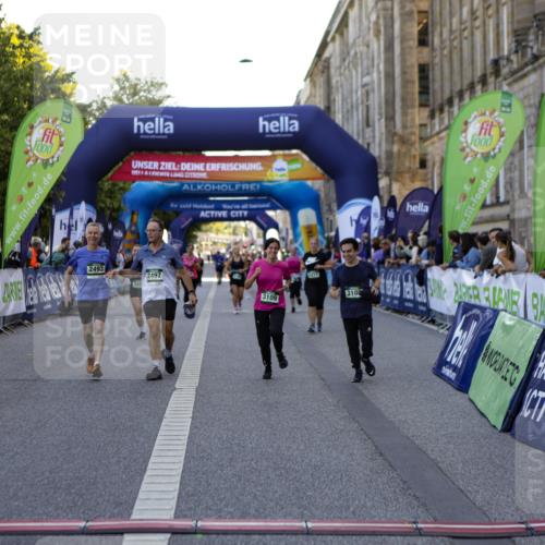 01.09.2024 - BARMER Alsterlauf Kathrin Stürmer Photography http://msf.ph/oto/6971775 01.09.2024 10:15:20 Ziel 2003, 3544, 3651, 3765, 5115, 2258, 2414, 2493, 2497, 2529, 3108, 3109, 3258, 3424, 4484, 5217 meine-sportfotos.de