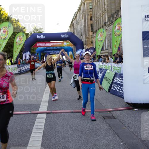 01.09.2024 - BARMER Alsterlauf Kathrin Stürmer Photography http://msf.ph/oto/6971803 01.09.2024 10:15:29 Ziel 2003, 3394, 3651, 3765, 5115, 2493, 2497, 2529, 3080, 3091, 3108, 3109, 3258, 3424, 3873, 4340, 4484, 4526, 4701, 5217 meine-sportfotos.de