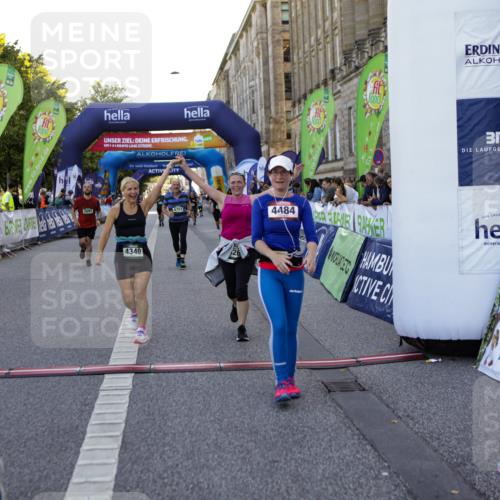 01.09.2024 - BARMER Alsterlauf Kathrin Stürmer Photography http://msf.ph/oto/6971804 01.09.2024 10:15:29 Ziel 2003, 3394, 3651, 3765, 5115, 2493, 2497, 2529, 3080, 3091, 3108, 3109, 3258, 3424, 3873, 4340, 4484, 4526, 4701, 5217 meine-sportfotos.de