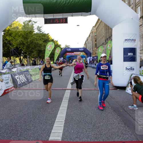 01.09.2024 - BARMER Alsterlauf Kathrin Stürmer Photography http://msf.ph/oto/6971808 01.09.2024 10:15:31 Ziel 2003, 3394, 3651, 8004, 8313, 2529, 3080, 3091, 3424, 3873, 4340, 4447, 4448, 4484, 4526, 4701, 5217 meine-sportfotos.de