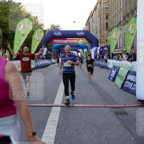 01.09.2024 - BARMER Alsterlauf Kathrin Stürmer Photography http://msf.ph/oto/6971813 01.09.2024 10:15:33 Ziel 2003, 3394, 3651, 8004, 8313, 2529, 3080, 3091, 3873, 4340, 4447, 4448, 4484, 4526, 4701, 5130, 5217 meine-sportfotos.de
