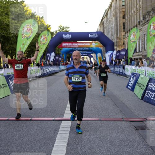 01.09.2024 - BARMER Alsterlauf Kathrin Stürmer Photography http://msf.ph/oto/6971814 01.09.2024 10:15:33 Ziel 2003, 3394, 3651, 8004, 8313, 2529, 3080, 3091, 3873, 4340, 4447, 4448, 4484, 4526, 4701, 5130, 5217 meine-sportfotos.de