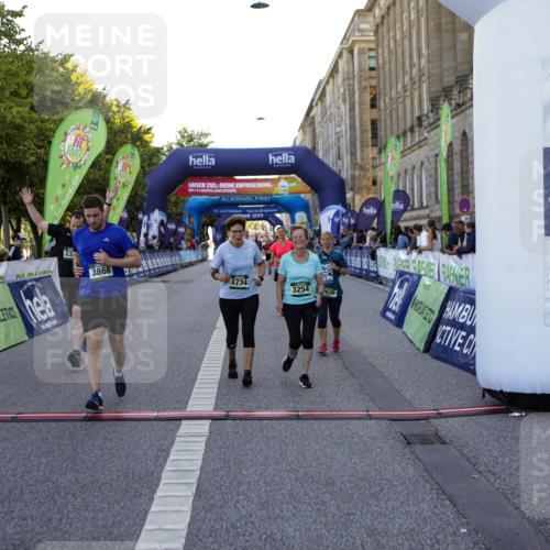 01.09.2024 - BARMER Alsterlauf Kathrin Stürmer Photography http://msf.ph/oto/6971835 01.09.2024 10:15:50 Ziel 2413, 3761, 4091, 4960, 5056, 5094, 8004, 8191, 8192, 8313, 2191, 2192, 2327, 2636, 3254, 3309, 3659, 3734, 3866, 4669, 4704, 4990 meine-sportfotos.de