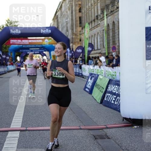 01.09.2024 - BARMER Alsterlauf Kathrin Stürmer Photography http://msf.ph/oto/6971847 01.09.2024 10:15:55 Ziel 3761, 4091, 4960, 5056, 8191, 8192, 8193, 2065, 2327, 2636, 3254, 3309, 3659, 3734, 3866, 4990, 8052 meine-sportfotos.de