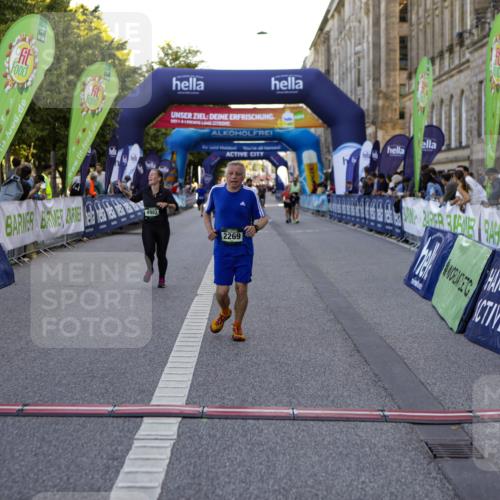 01.09.2024 - BARMER Alsterlauf Kathrin Stürmer Photography http://msf.ph/oto/6971869 01.09.2024 10:16:08 Ziel 2119, 2158, 4774, 5078, 8193, 2065, 2269, 4982, 8052, 8378 meine-sportfotos.de