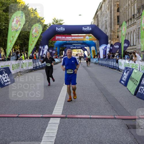01.09.2024 - BARMER Alsterlauf Kathrin Stürmer Photography http://msf.ph/oto/6971871 01.09.2024 10:16:09 Ziel 2119, 2158, 4774, 5078, 8193, 2065, 2269, 4982, 8052, 8378 meine-sportfotos.de