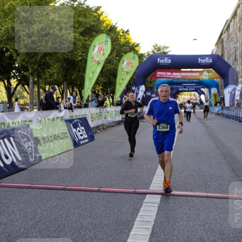01.09.2024 - BARMER Alsterlauf Kathrin Stürmer Photography http://msf.ph/oto/6971875 01.09.2024 10:16:09 Ziel 2119, 2158, 4774, 5078, 8193, 2065, 2269, 4982, 8052, 8378 meine-sportfotos.de