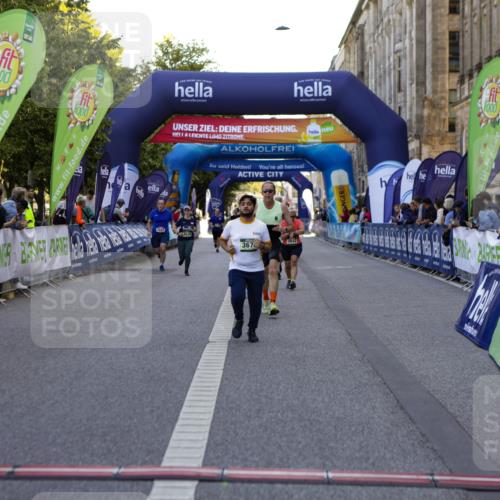 01.09.2024 - BARMER Alsterlauf Kathrin Stürmer Photography http://msf.ph/oto/6971877 01.09.2024 10:16:17 Ziel 2119, 2158, 4774, 4775, 5013, 5078, 2537, 2749, 3506, 3643, 3674, 4639, 4905, 4982 meine-sportfotos.de