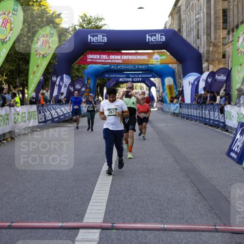 01.09.2024 - BARMER Alsterlauf Kathrin Stürmer Photography http://msf.ph/oto/6971882 01.09.2024 10:16:18 Ziel 2119, 4774, 4775, 5013, 5078, 2537, 2749, 3506, 3643, 3674, 4639, 4905 meine-sportfotos.de