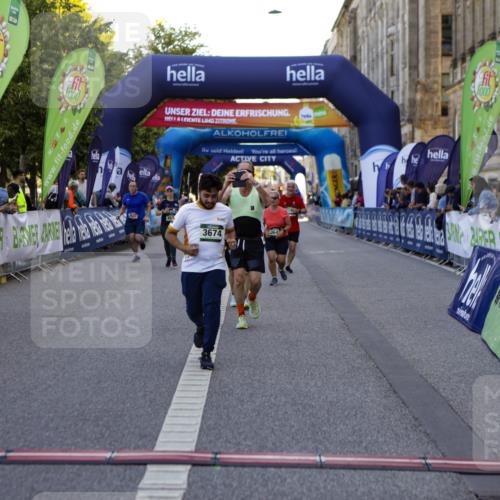 01.09.2024 - BARMER Alsterlauf Kathrin Stürmer Photography http://msf.ph/oto/6971884 01.09.2024 10:16:18 Ziel 2119, 4774, 4775, 5013, 5078, 2537, 2749, 3506, 3643, 3674, 4639, 4905 meine-sportfotos.de