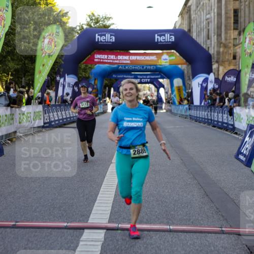 01.09.2024 - BARMER Alsterlauf Kathrin Stürmer Photography http://msf.ph/oto/6971954 01.09.2024 10:16:46 Ziel 2316, 3362, 4696, 2115, 2199, 2507, 2889, 3910, 5112 meine-sportfotos.de