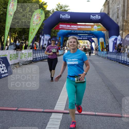 01.09.2024 - BARMER Alsterlauf Kathrin Stürmer Photography http://msf.ph/oto/6971956 01.09.2024 10:16:47 Ziel 2316, 3362, 4696, 2115, 2199, 2507, 2889, 2979, 5112, 5311 meine-sportfotos.de