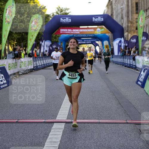 01.09.2024 - BARMER Alsterlauf Kathrin Stürmer Photography http://msf.ph/oto/6971971 01.09.2024 10:17:00 Ziel 4620, 4917, 2536, 2979, 3407, 3639, 3700, 4186, 4453, 5311 meine-sportfotos.de