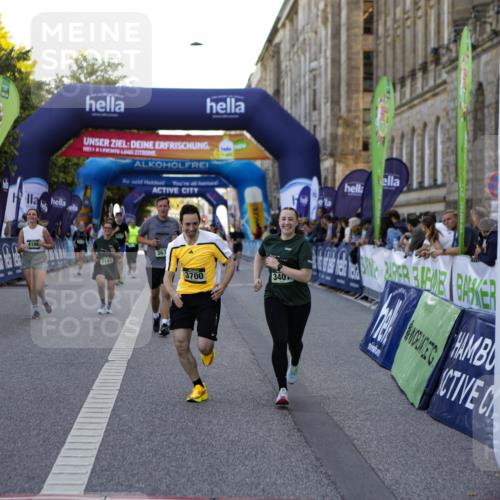 01.09.2024 - BARMER Alsterlauf Kathrin Stürmer Photography http://msf.ph/oto/6971972 01.09.2024 10:17:04 Ziel 4620, 4917, 2143, 2536, 2881, 2974, 2975, 3407, 3639, 3700, 4186, 4453, 5312, 8309 meine-sportfotos.de