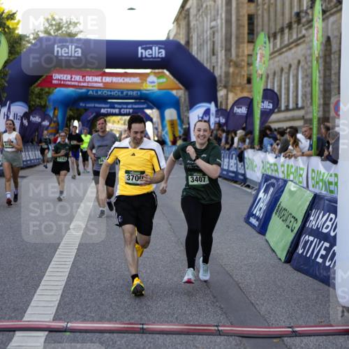 01.09.2024 - BARMER Alsterlauf Kathrin Stürmer Photography http://msf.ph/oto/6971975 01.09.2024 10:17:05 Ziel 4620, 4917, 2143, 2536, 2881, 2974, 2975, 3407, 3639, 3700, 4186, 4453, 5156, 5312, 8219, 8309 meine-sportfotos.de