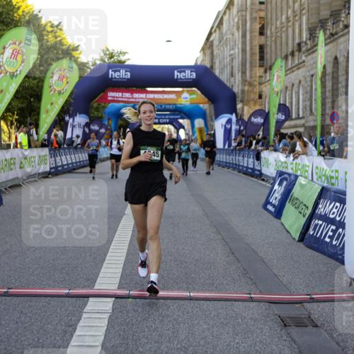 01.09.2024 - BARMER Alsterlauf Kathrin Stürmer Photography http://msf.ph/oto/6972004 01.09.2024 10:17:31 Ziel 2031, 2780, 2928, 2929, 3589, 3598, 2498, 2819, 3535, 3845, 3917, 4245, 4870, 8231 meine-sportfotos.de