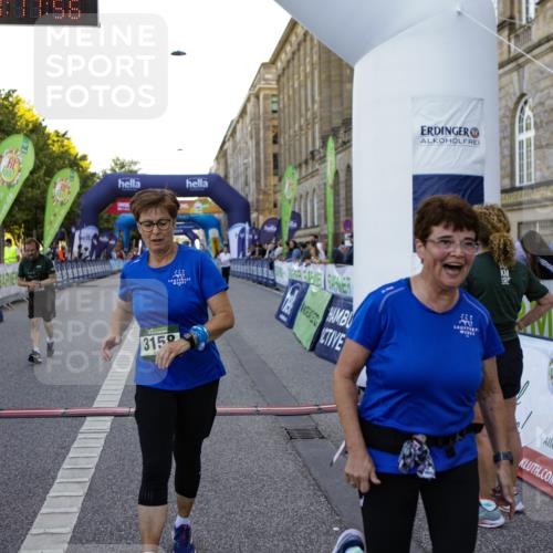 01.09.2024 - BARMER Alsterlauf Kathrin Stürmer Photography http://msf.ph/oto/6972039 01.09.2024 10:17:54 Ziel 2048, 3991, 4317, 4318, 1178, 2377, 2378, 2546, 2574, 2575, 2593, 2621, 2622, 2842, 2846, 3110, 3158, 3265, 3307, 3497, 3871, 4004, 4073, 4442, 4586, 4676, 5307 meine-sportfotos.de