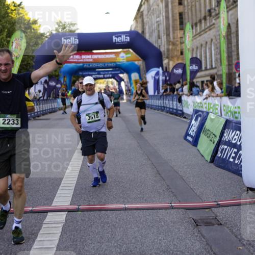 01.09.2024 - BARMER Alsterlauf Kathrin Stürmer Photography http://msf.ph/oto/6972054 01.09.2024 10:18:14 Ziel 2088, 4740, 2128, 2233, 2234, 3086, 3183, 3515, 3516, 3844, 5242, 8125 meine-sportfotos.de