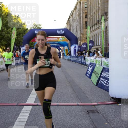 01.09.2024 - BARMER Alsterlauf Kathrin Stürmer Photography http://msf.ph/oto/6972065 01.09.2024 10:18:20 Ziel 2088, 2449, 3792, 4740, 2128, 2233, 2234, 3086, 3183, 3515, 3516, 3844, 4243, 4951, 5050, 5090, 5242, 8125 meine-sportfotos.de