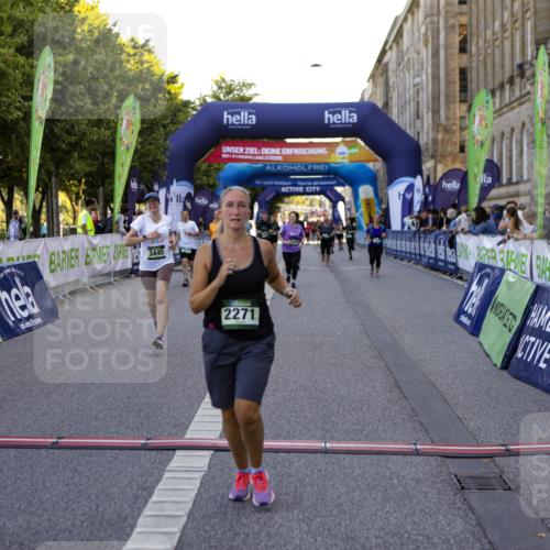 01.09.2024 - BARMER Alsterlauf Kathrin Stürmer Photography http://msf.ph/oto/6972093 01.09.2024 10:18:37 Ziel 2449, 2804, 2805, 2806, 2807, 2812, 3792, 2271, 2965, 2972, 2980, 3314, 3363, 3445, 4346, 5049, 5132 meine-sportfotos.de