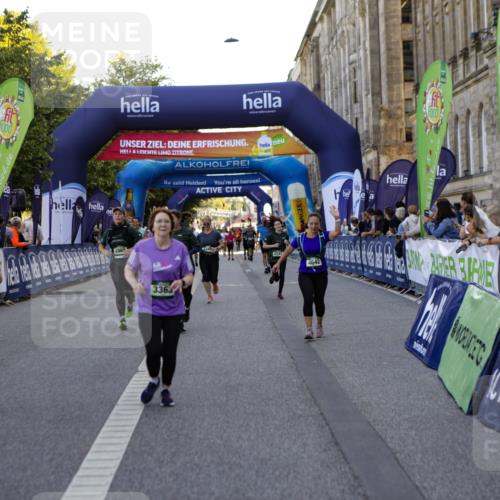 01.09.2024 - BARMER Alsterlauf Kathrin Stürmer Photography http://msf.ph/oto/6972102 01.09.2024 10:18:41 Ziel 2804, 2805, 2806, 2807, 2812, 2175, 2241, 2271, 2960, 2965, 2980, 3314, 3348, 3349, 3363, 3445, 4642, 4691, 5049, 5132 meine-sportfotos.de