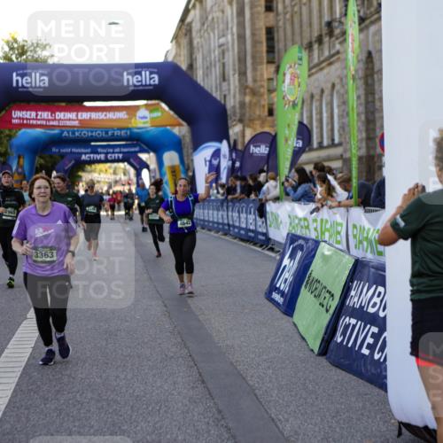 01.09.2024 - BARMER Alsterlauf Kathrin Stürmer Photography http://msf.ph/oto/6972104 01.09.2024 10:18:41 Ziel 2804, 2805, 2806, 2807, 2812, 2175, 2241, 2271, 2960, 2965, 2980, 3314, 3348, 3349, 3363, 3445, 4642, 4691, 5049, 5132 meine-sportfotos.de