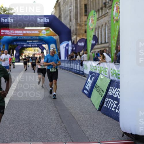 01.09.2024 - BARMER Alsterlauf Kathrin Stürmer Photography http://msf.ph/oto/6972112 01.09.2024 10:18:53 Ziel 4679, 2175, 2241, 2825, 2960, 3348, 3349, 4017, 4642, 4691, 8120, 8167 meine-sportfotos.de