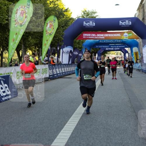01.09.2024 - BARMER Alsterlauf Kathrin Stürmer Photography http://msf.ph/oto/6972126 01.09.2024 10:19:01 Ziel 4679, 2140, 2825, 4261, 4503, 5119, 8120, 8167 meine-sportfotos.de