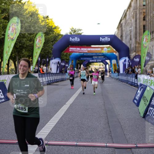 01.09.2024 - BARMER Alsterlauf Kathrin Stürmer Photography http://msf.ph/oto/6972149 01.09.2024 10:19:22 Ziel 2064, 2230, 2448, 2683, 2791, 3819, 3820, 3885, 4347, 4348, 4810 meine-sportfotos.de