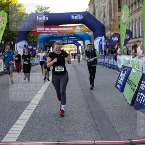 01.09.2024 - BARMER Alsterlauf Kathrin Stürmer Photography http://msf.ph/oto/6972190 01.09.2024 10:19:39 Ziel 3387, 3388, 4898, 2051, 2196, 2452, 2468, 3213, 3240, 3320, 3344, 3738, 3739, 3784, 3937, 4921, 4922, 5127, 5128 meine-sportfotos.de