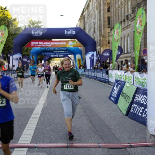 01.09.2024 - BARMER Alsterlauf Kathrin Stürmer Photography http://msf.ph/oto/6972211 01.09.2024 10:19:45 Ziel 3387, 3388, 4898, 2051, 2196, 2432, 2433, 2435, 2687, 2713, 3213, 3320, 3344, 3738, 3739, 3784, 4921, 4922 meine-sportfotos.de