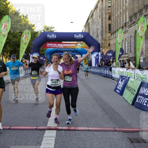 01.09.2024 - BARMER Alsterlauf Kathrin Stürmer Photography http://msf.ph/oto/6972220 01.09.2024 10:19:50 Ziel 3387, 3388, 2053, 2432, 2433, 2435, 2687, 2713, 3213, 3346, 3738, 3784, 4921, 4922 meine-sportfotos.de