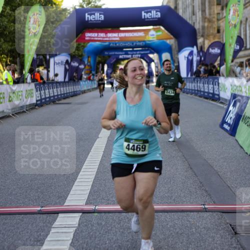 01.09.2024 - BARMER Alsterlauf Kathrin Stürmer Photography http://msf.ph/oto/6972246 01.09.2024 10:20:02 Ziel 2053, 2085, 2142, 2434, 3346, 3855, 4469, 4653, 4991, 8374, 8375 meine-sportfotos.de