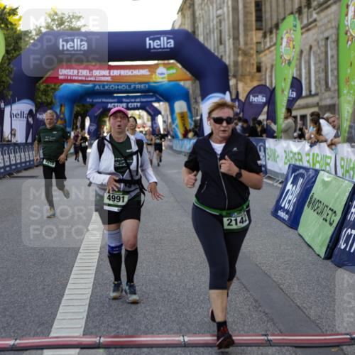 01.09.2024 - BARMER Alsterlauf Kathrin Stürmer Photography http://msf.ph/oto/6972252 01.09.2024 10:20:06 Ziel 2085, 2142, 2434, 3554, 3855, 4469, 4552, 4653, 4991, 8374, 8375 meine-sportfotos.de