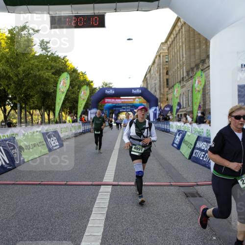 01.09.2024 - BARMER Alsterlauf Kathrin Stürmer Photography http://msf.ph/oto/6972259 01.09.2024 10:20:08 Ziel 2085, 2142, 2434, 3508, 3554, 3855, 4552, 4863, 4991 meine-sportfotos.de