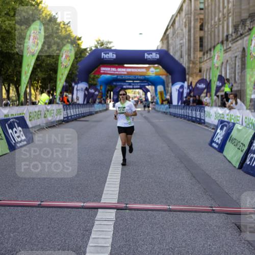 01.09.2024 - BARMER Alsterlauf Kathrin Stürmer Photography http://msf.ph/oto/6972292 01.09.2024 10:20:25 Ziel 3575, 4451, 4452, 2023, 2754, 2821, 5232, 8097 meine-sportfotos.de