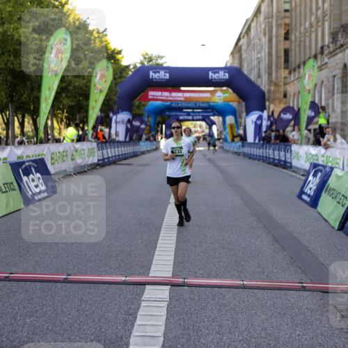 01.09.2024 - BARMER Alsterlauf Kathrin Stürmer Photography http://msf.ph/oto/6972293 01.09.2024 10:20:26 Ziel 3575, 4451, 4452, 4914, 8183, 2023, 2754, 2821, 5232, 8097 meine-sportfotos.de