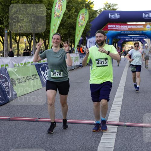 01.09.2024 - BARMER Alsterlauf Kathrin Stürmer Photography http://msf.ph/oto/6972316 01.09.2024 10:20:46 Ziel 3566, 4914, 5103, 8152, 8183, 2071, 3553, 3578, 3642, 4013, 4043, 8355 meine-sportfotos.de