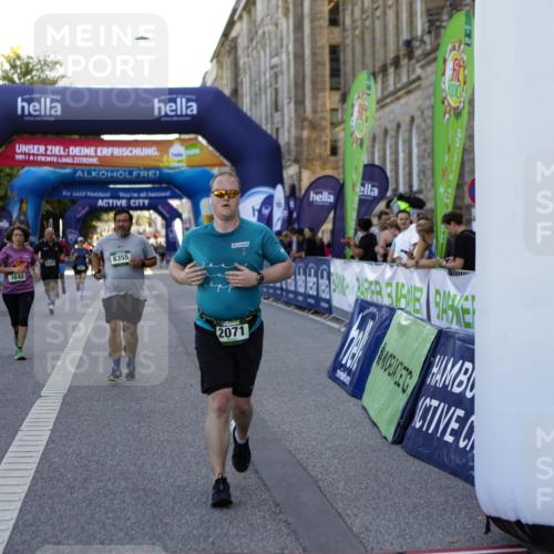 01.09.2024 - BARMER Alsterlauf Kathrin Stürmer Photography http://msf.ph/oto/6972331 01.09.2024 10:20:50 Ziel 2730, 3566, 2071, 3553, 3578, 3642, 4013, 4043, 4389, 8355 meine-sportfotos.de