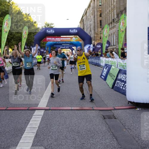 01.09.2024 - BARMER Alsterlauf Kathrin Stürmer Photography http://msf.ph/oto/6972358 01.09.2024 10:21:18 Ziel 2225, 2641, 2648, 3006, 3012, 3219, 3220, 3266, 3347, 3557, 4099, 4105, 4144, 4970, 8016, 8029 meine-sportfotos.de