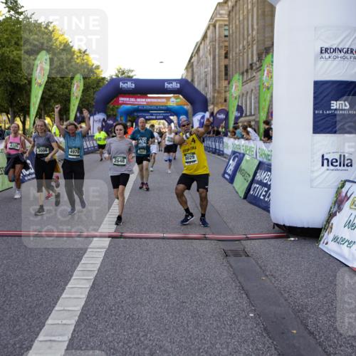01.09.2024 - BARMER Alsterlauf Kathrin Stürmer Photography http://msf.ph/oto/6972360 01.09.2024 10:21:18 Ziel 2225, 2641, 2648, 3006, 3012, 3219, 3220, 3266, 3347, 3557, 4099, 4105, 4144, 4970, 8016, 8029 meine-sportfotos.de