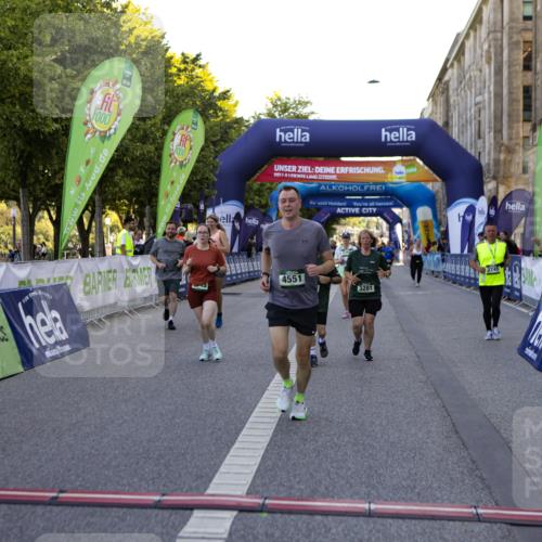 01.09.2024 - BARMER Alsterlauf Kathrin Stürmer Photography http://msf.ph/oto/6972374 01.09.2024 10:21:28 Ziel 2225, 3012, 3266, 3281, 3282, 3347, 4144, 4309, 4445, 4551, 8016 meine-sportfotos.de