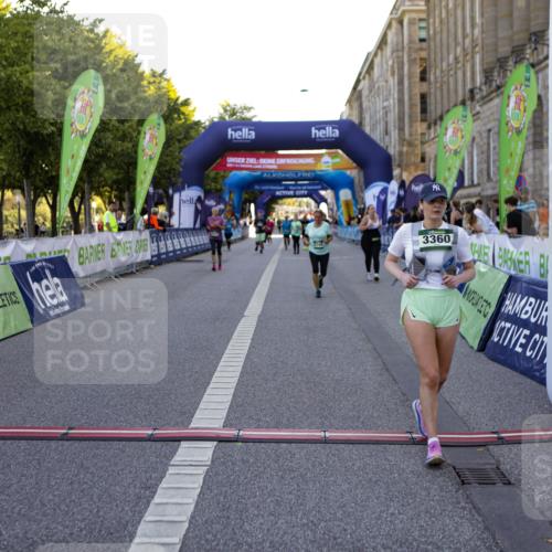 01.09.2024 - BARMER Alsterlauf Kathrin Stürmer Photography http://msf.ph/oto/6972393 01.09.2024 10:21:35 Ziel 4544, 2744, 3281, 3282, 3302, 3360, 4445, 4551, 4913 meine-sportfotos.de