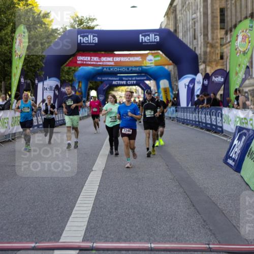 01.09.2024 - BARMER Alsterlauf Kathrin Stürmer Photography http://msf.ph/oto/6972405 01.09.2024 10:21:44 Ziel 4544, 2346, 2571, 2573, 2744, 2797, 2872, 2873, 2938, 3015, 3302, 3360, 3491, 4913, 8227 meine-sportfotos.de