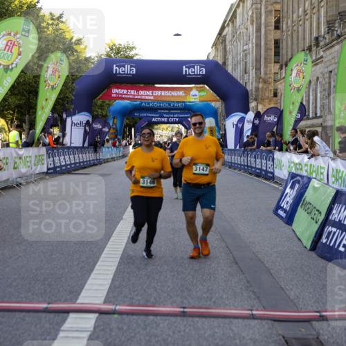 01.09.2024 - BARMER Alsterlauf Kathrin Stürmer Photography http://msf.ph/oto/6972436 01.09.2024 10:22:02 Ziel 3380, 2287, 3146, 3147, 3319, 3913, 4019, 8083 meine-sportfotos.de
