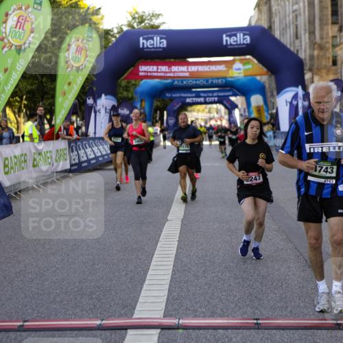 01.09.2024 - BARMER Alsterlauf Kathrin Stürmer Photography http://msf.ph/oto/6972481 01.09.2024 10:22:51 Ziel 4170, 2247, 3261, 3395, 3902, 3914, 4385, 4651, 4743 meine-sportfotos.de