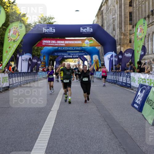 01.09.2024 - BARMER Alsterlauf Kathrin Stürmer Photography http://msf.ph/oto/6972490 01.09.2024 10:23:02 Ziel 3963, 4170, 2072, 2073, 2811, 3261, 3395, 4239, 4632, 4651, 4927, 4928, 5036 meine-sportfotos.de