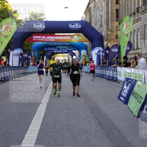 01.09.2024 - BARMER Alsterlauf Kathrin Stürmer Photography http://msf.ph/oto/6972491 01.09.2024 10:23:02 Ziel 3963, 4170, 2072, 2073, 2811, 3261, 3395, 4239, 4632, 4651, 4927, 4928, 5036 meine-sportfotos.de